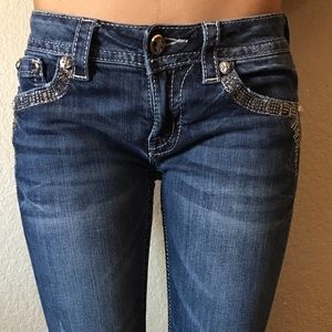 Miss Me  27 Embellished Pockets Woman's Jeans
