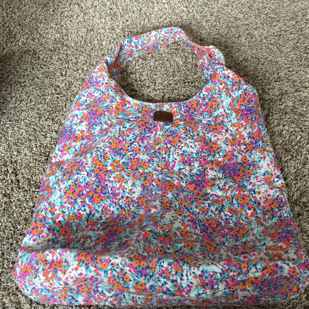 Aeropostale large bag with coin purse