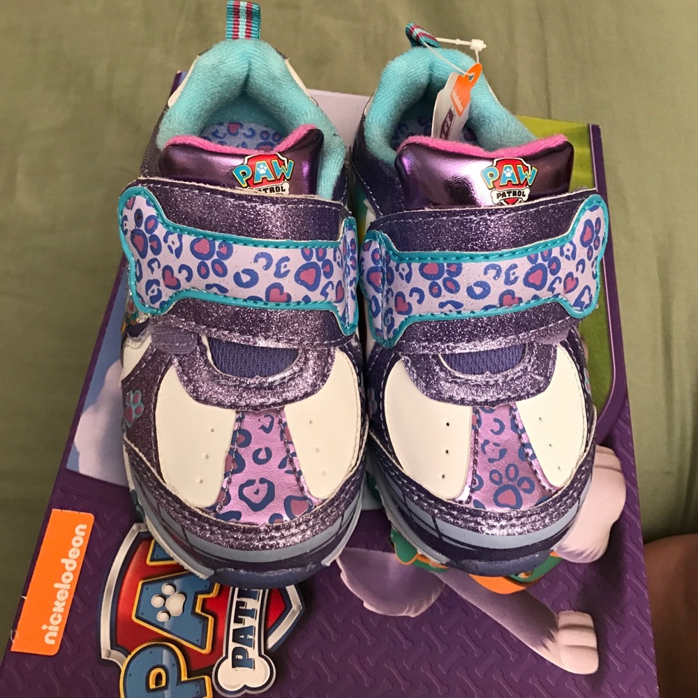 Nickelodeon paw patrol girls light up sneaker shoe