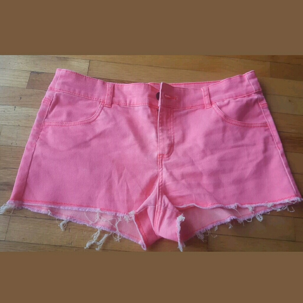 H&M Divided Neon Pink distressed shorts sz 8