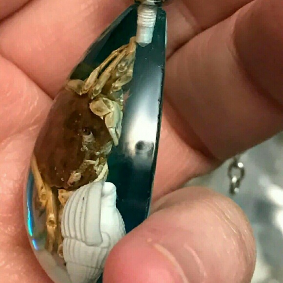 🦀HANDCRAFTED REAL BROWN CRAB  SHELL TIBETAN SILVER NECKLACE CHARM 18" CHAIN ✨️ - Picture 3 of 4