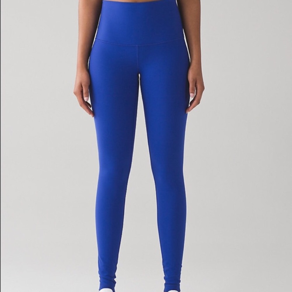 ❌💎SOLD💎❌Lululemon leggings size 6 - Picture 2 of 3