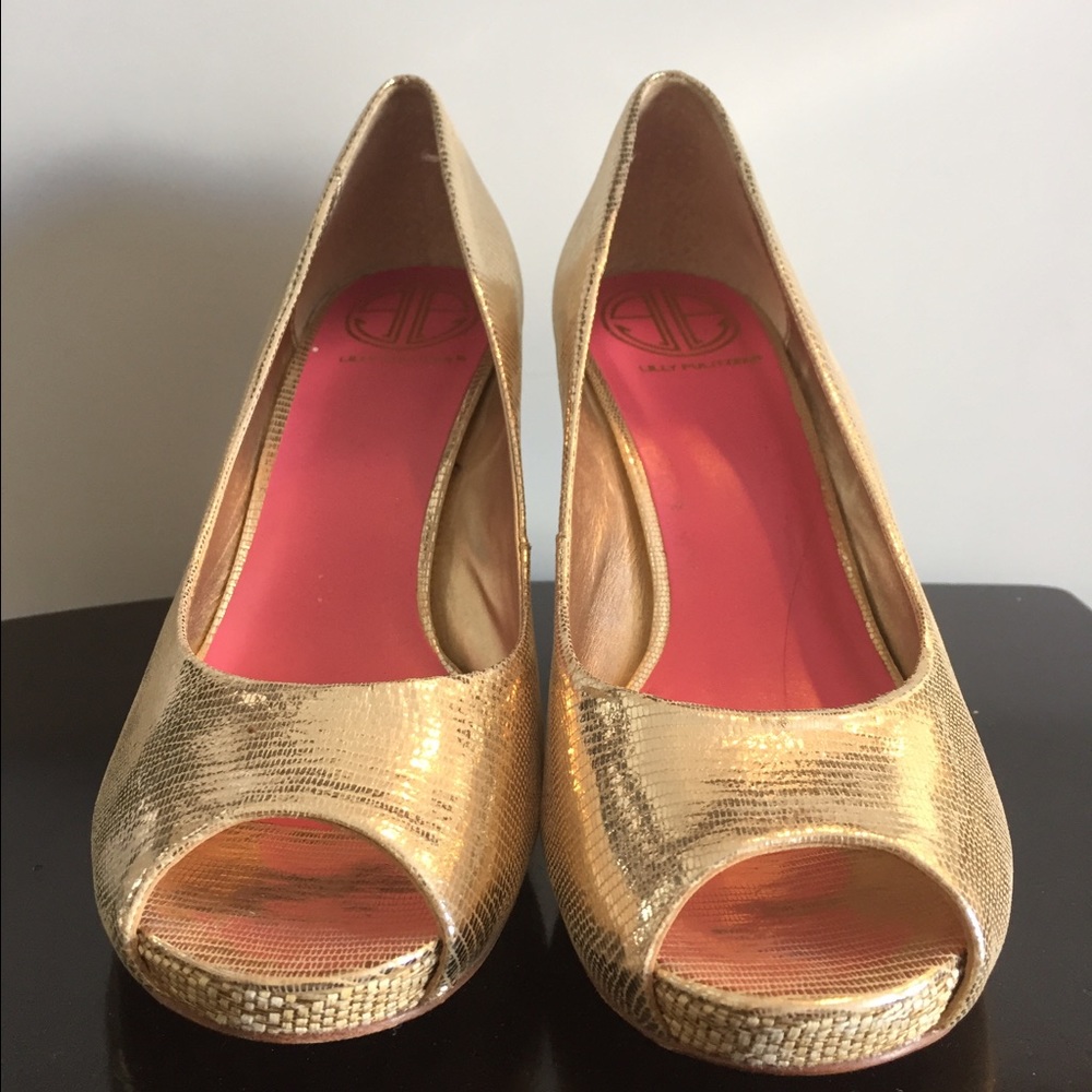 Lilly Pulitzer resort chic gold wedge - Picture 2 of 7