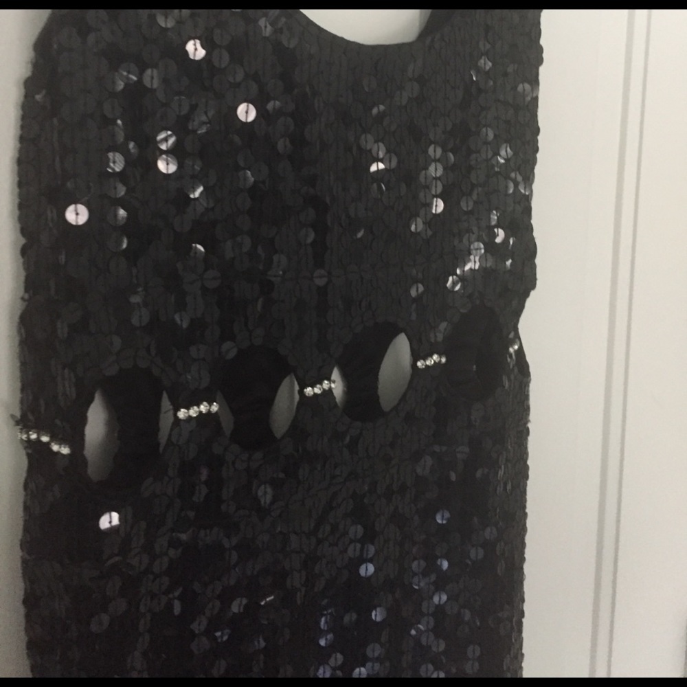 Long black sequin dress with cut out & slit - Picture 7 of 7