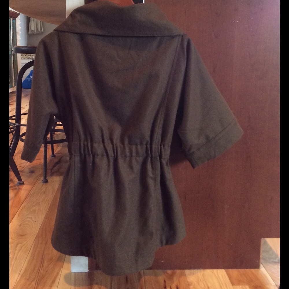 Spring jacket - Picture 3 of 3