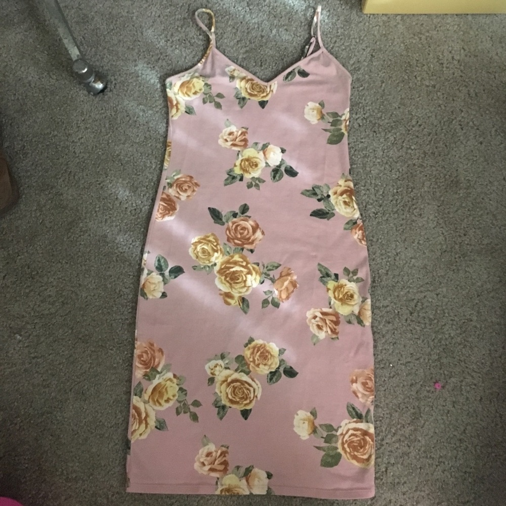 F21 rose bodycon retro print dress worn 1 time