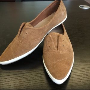 Sanuk Kat Paw Luxe in Tobacco