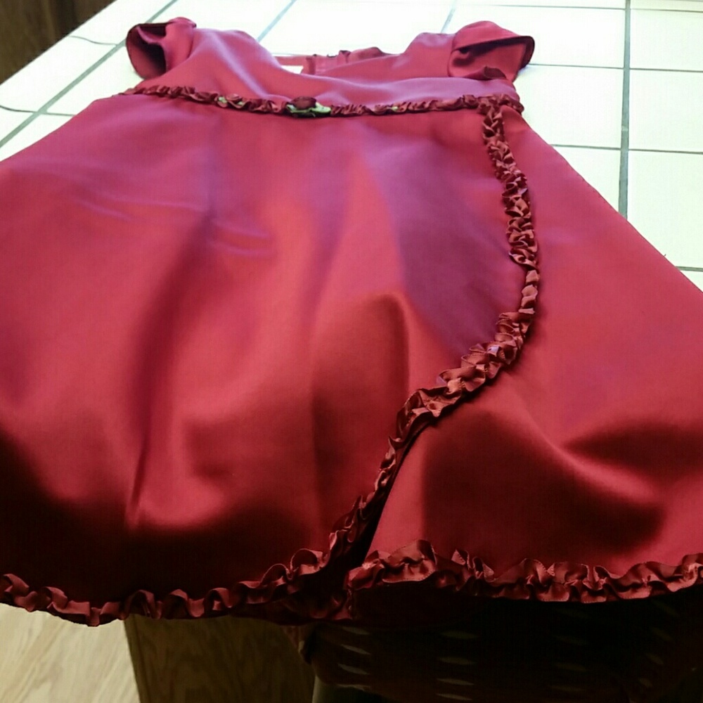 Dress - Picture 5 of 7