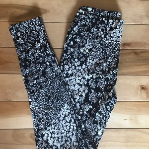Lularoe black and white floral leggings