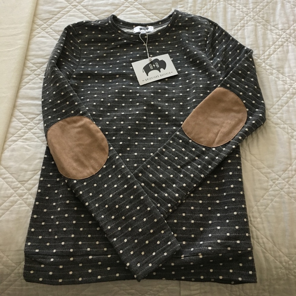 Gray elbow patch polka dotted shirt