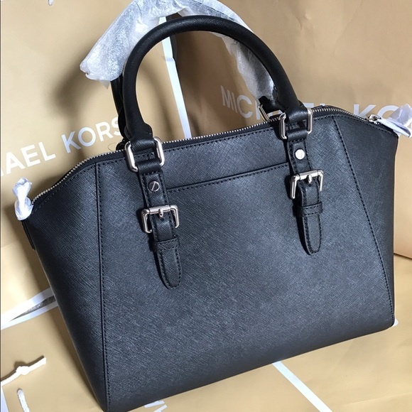 🦋Michael Kors Large Satchel🦋 - Picture 2 of 8