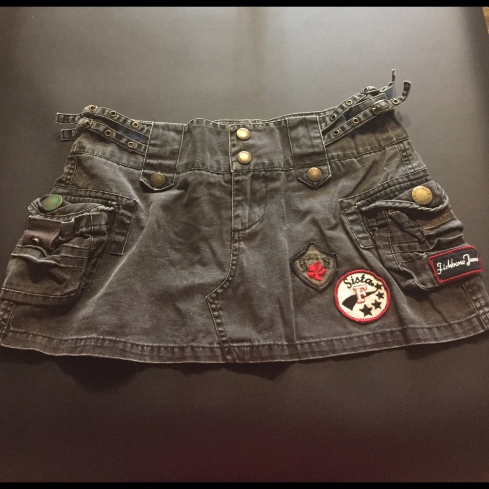 RARE skirt with pockets