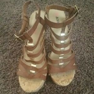Brown/dark tan strappy wedges