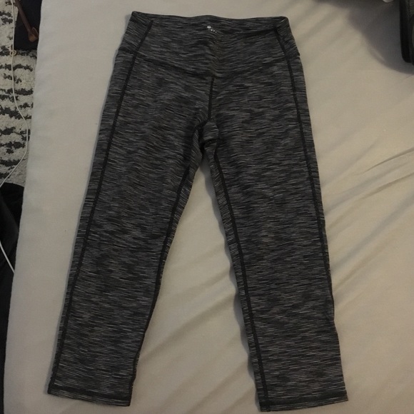 Athleta small below the knee leggings - Picture 1 of 2
