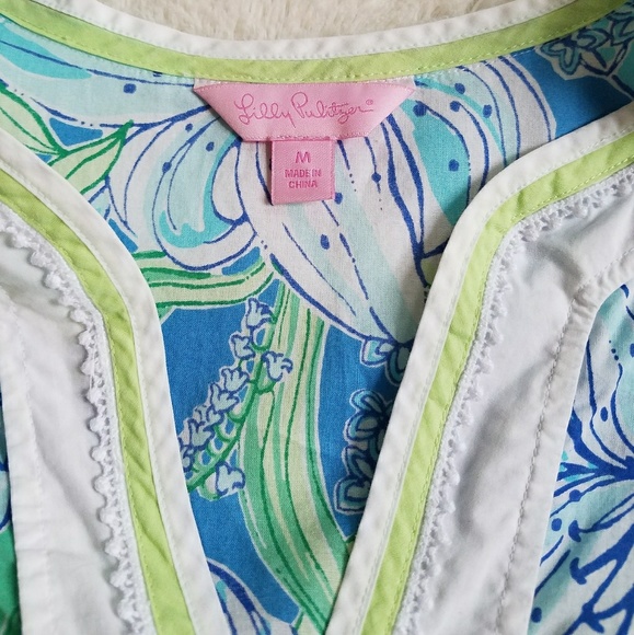 🌟SOLD🌟Lilly Pulitzer Sarasota beach cover-up - Picture 5 of 7