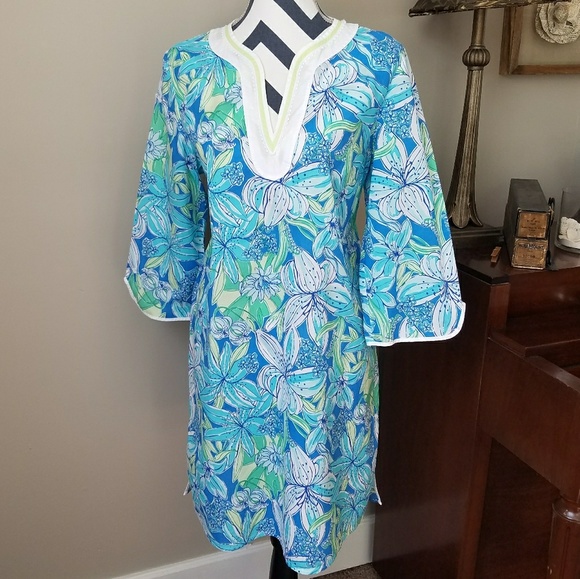 🌟SOLD🌟Lilly Pulitzer Sarasota beach cover-up - Picture 2 of 7
