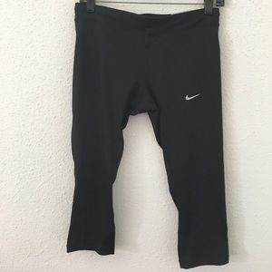 NWT Medium Nike Dri-Fit Capri