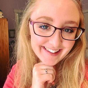 Meet your Posher, Rebecca