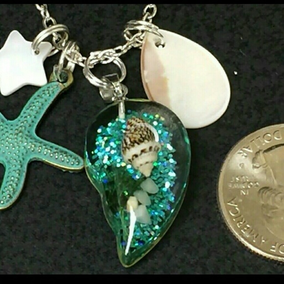 🌟🐚 HAMDCRAFTED REAL SEA SHELL STARFISH GLITTER CHARM TIBEN SILVER 18" CHAIN - Picture 4 of 4