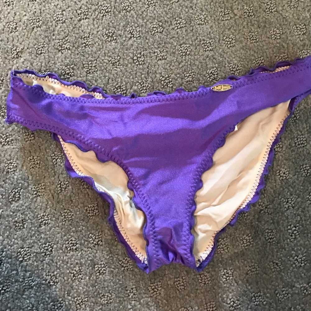 Scrunch purple bikini bottoms