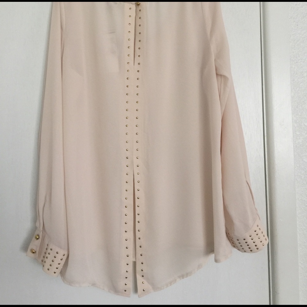 Beautiful blouse. NWT
