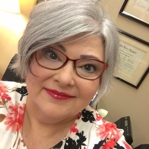 Meet your Posher, Nancy