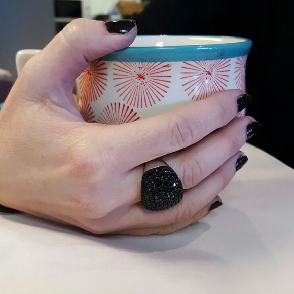 Gorgeous black spinel sterling silver ring - Picture 6 of 8