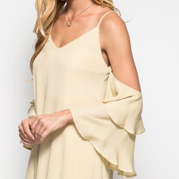 ❄️Romantic Bell Sleeve Dress❄️Sale - Picture 5 of 6