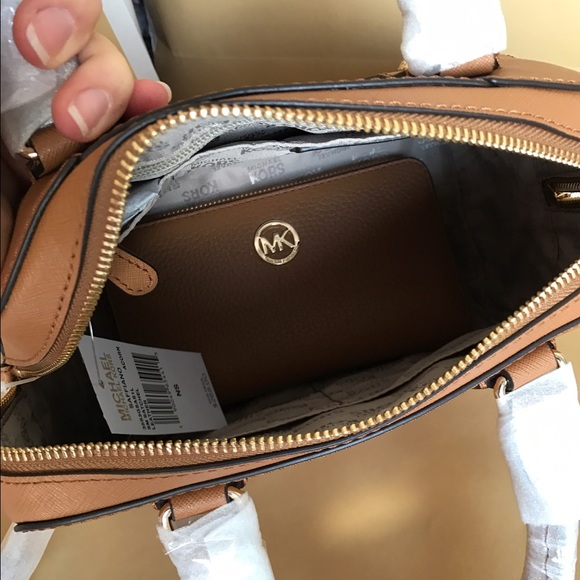 🐿☘️Michael Kors Set☘️🐿 - Picture 5 of 8