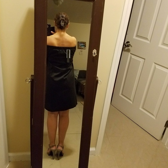 Off Shoulder Dress - Picture 5 of 5