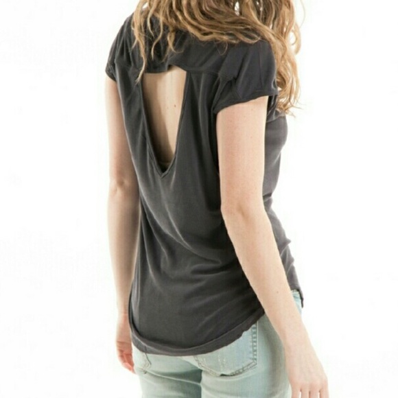 ✨LAST ONE✨Ribbed Tee w/ Caged Shoulder Detail - Picture 6 of 6