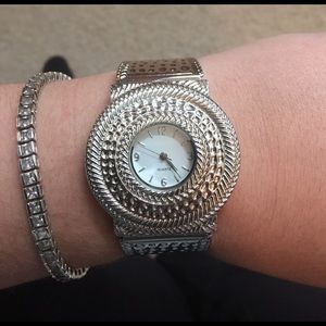 Brand new adjustable watch