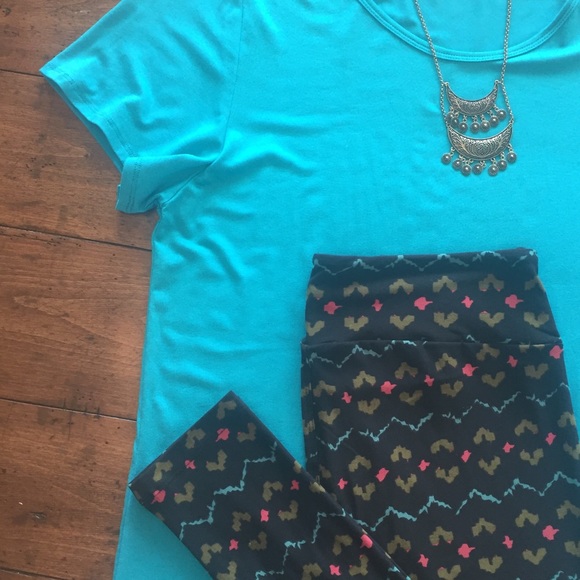 LuLaRoe Pants - Lularoe TC leggings and Size 3XL Classic T