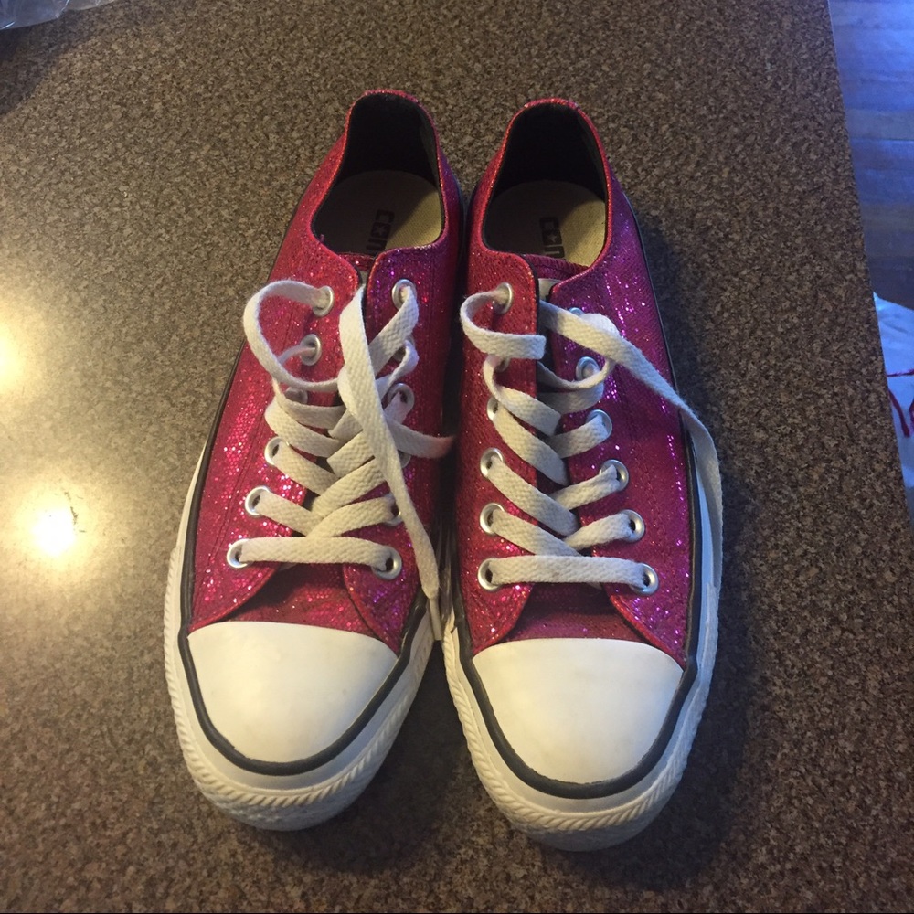 Converse pink glittery shoes