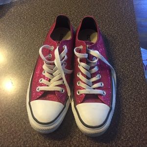 Converse pink glittery shoes