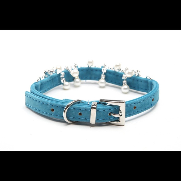 Dangling Pearl Rhinestone Pet Collar - Picture 3 of 3