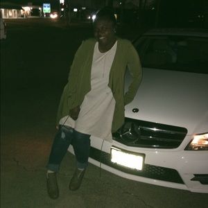 Meet your Posher, Brittney