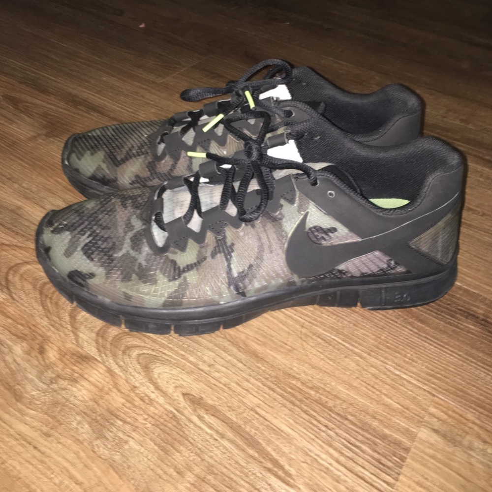 Men's camo Nike