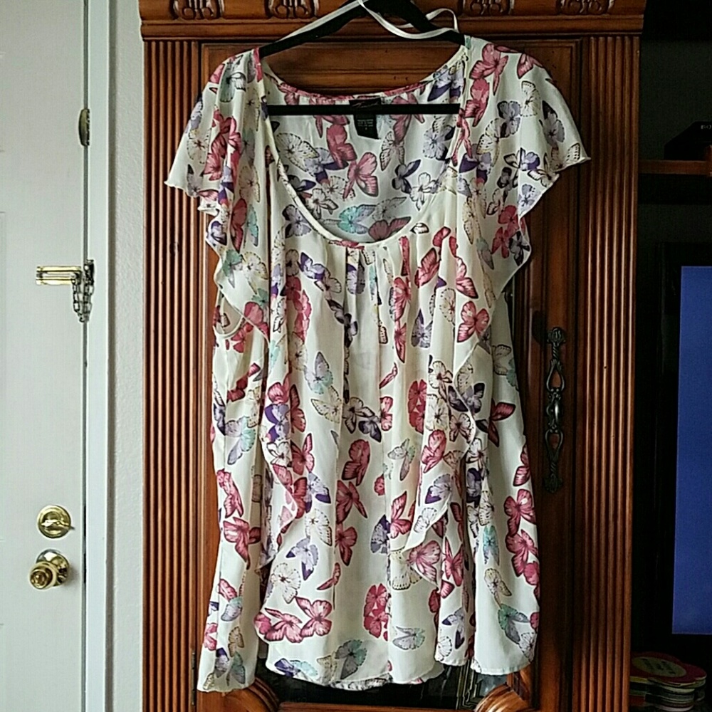 Torrid blouse.