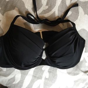 Black bikini top