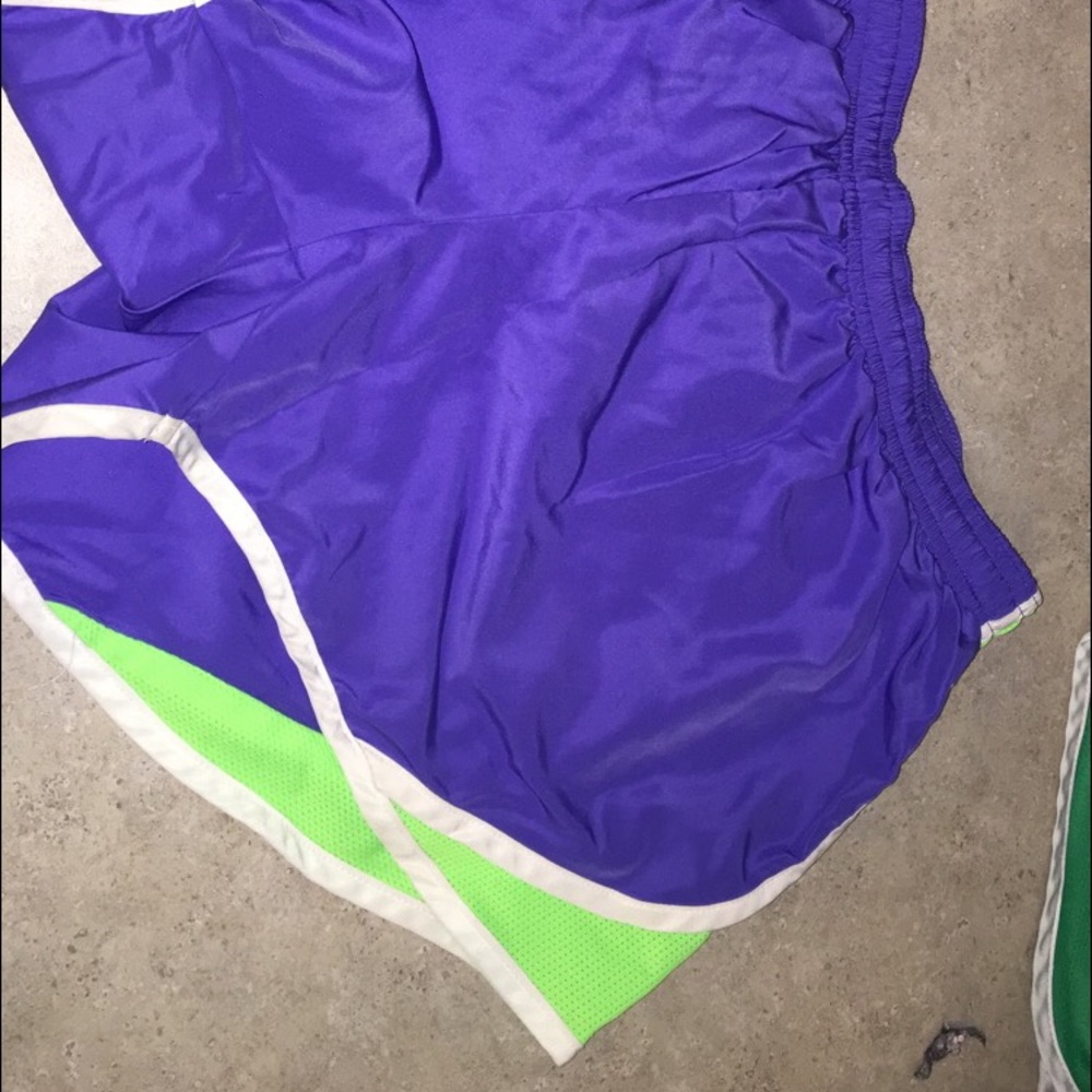 Off brand tempo shorts. Very comfortable.