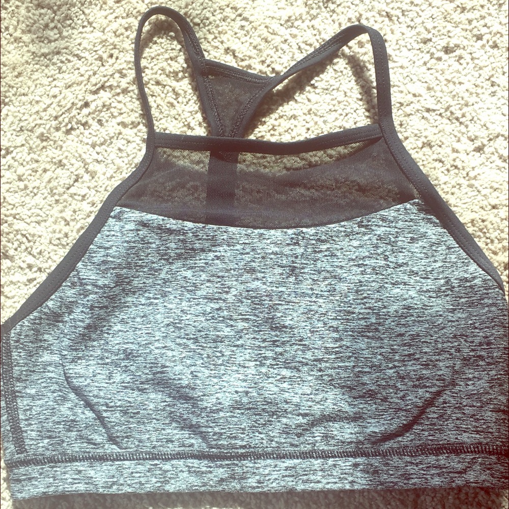 Sports bra