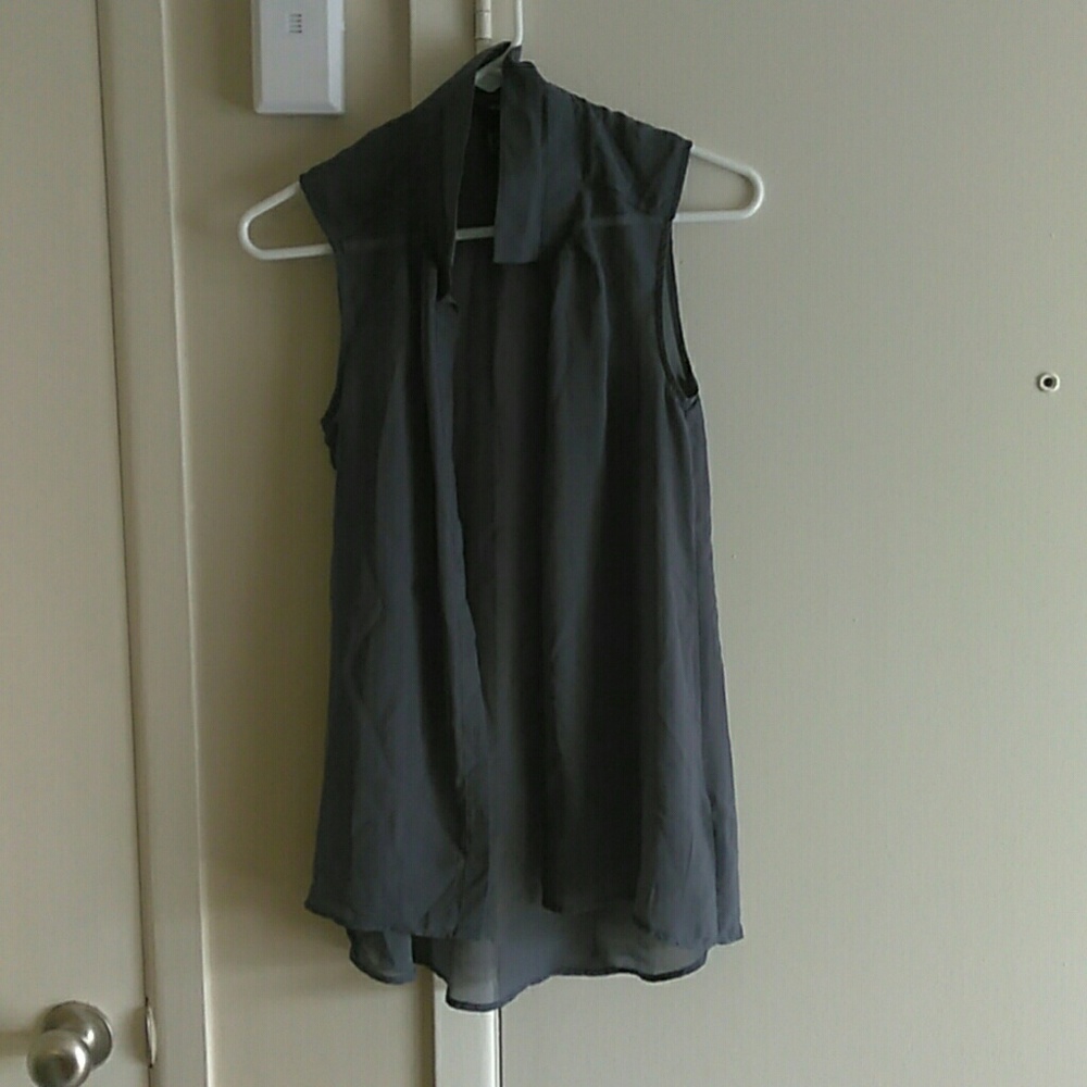 H&M button tank top