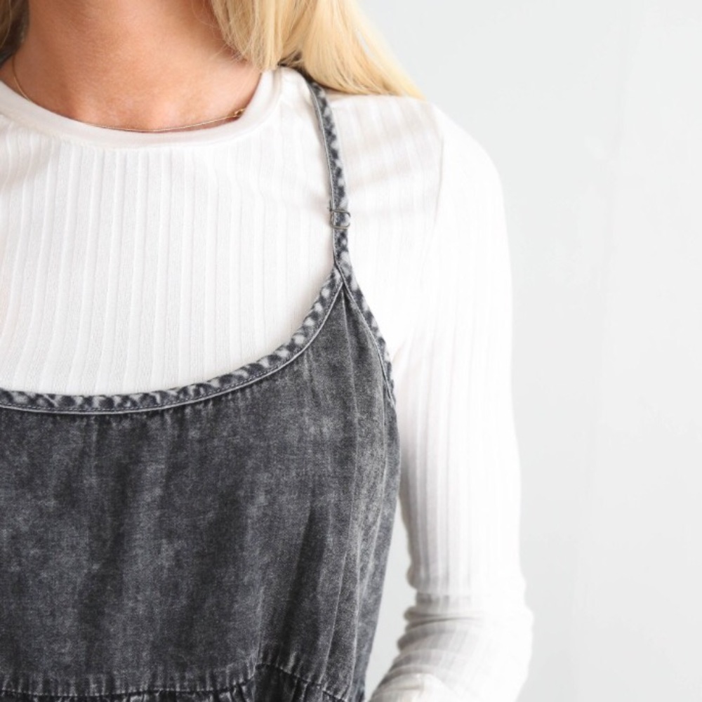 🎉RESTOCK🎉 Denim Jumper Dress - Picture 3 of 4