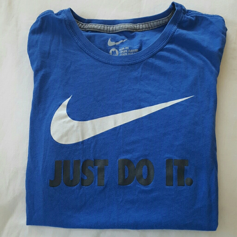 Nike slim fit tee