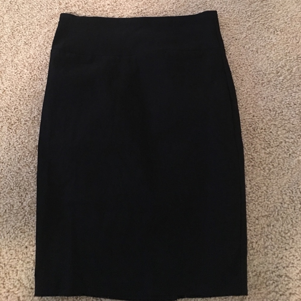 IZ Byer black skirt