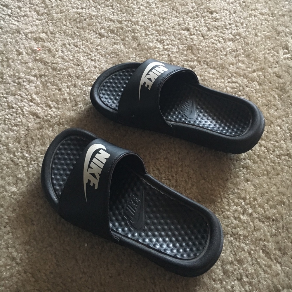 Nike  slip ins
