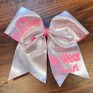 mean girls hair bow