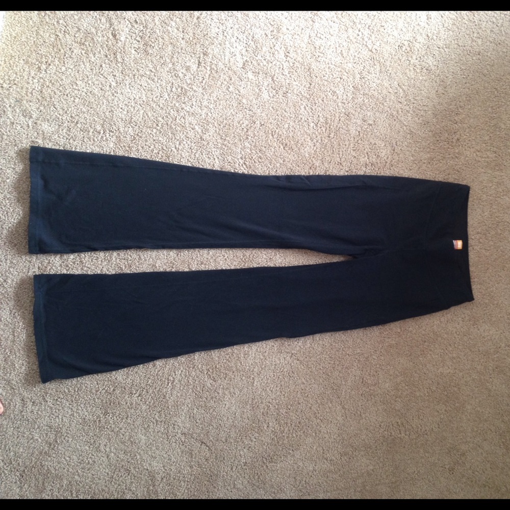 Lucy long flare yoga pants