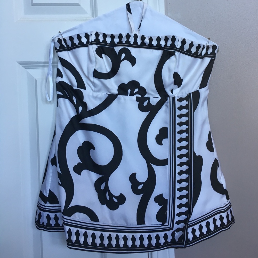 EEUC White House Black Market Silk Halter, size 6